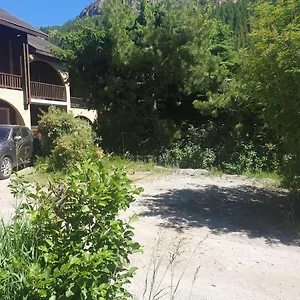 Appartement Magnifique Studio, Centre, Parking Privée,terrasse, Le Monêtier-les-Bains